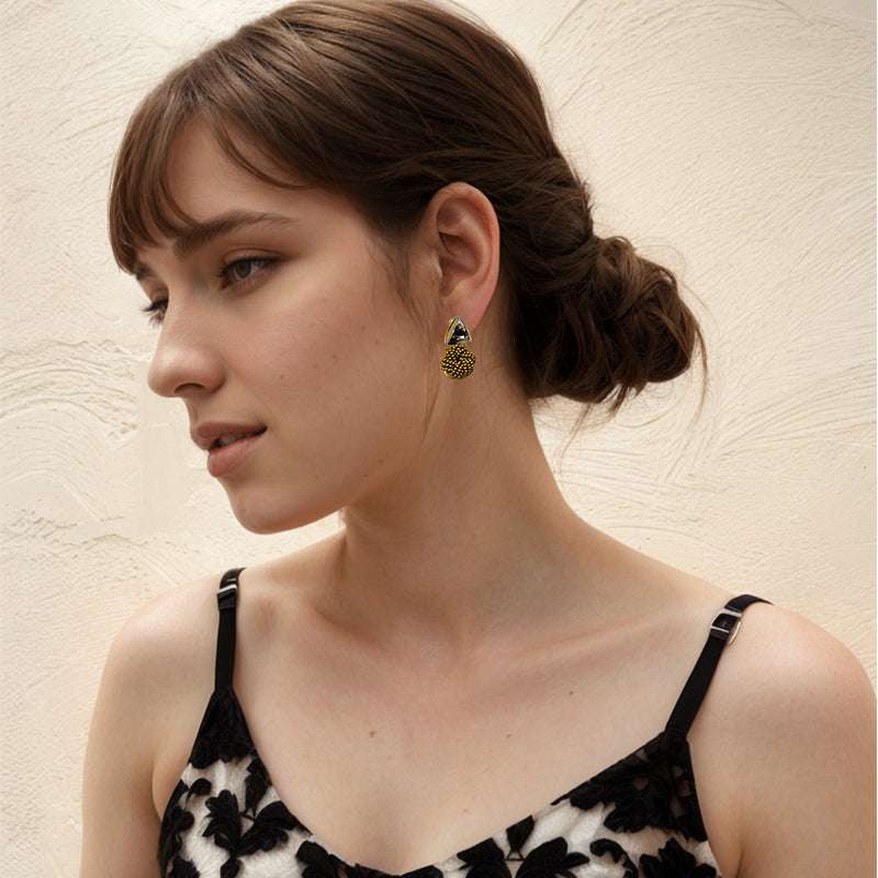 Earrings 5-1-3