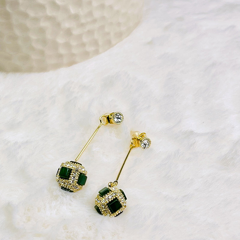 Earrings 4-1-32