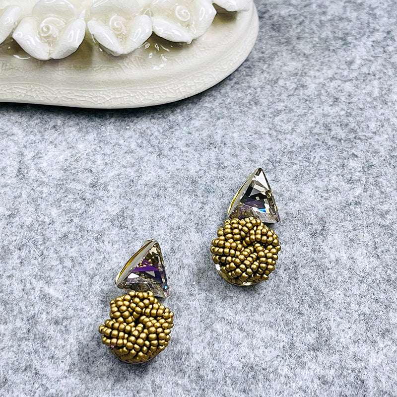 Earrings 5-1-3