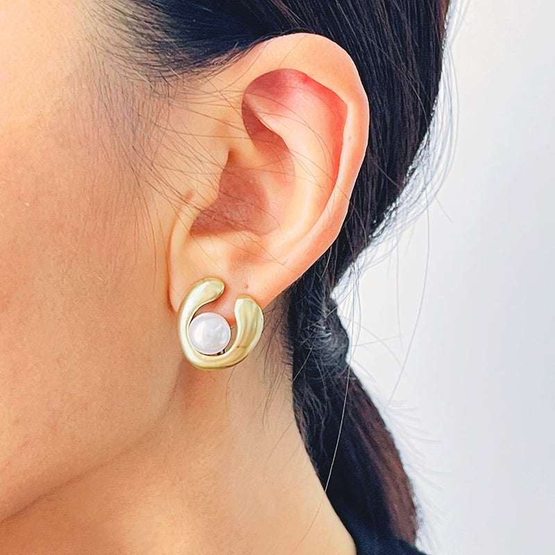 Earrings 4-1-35